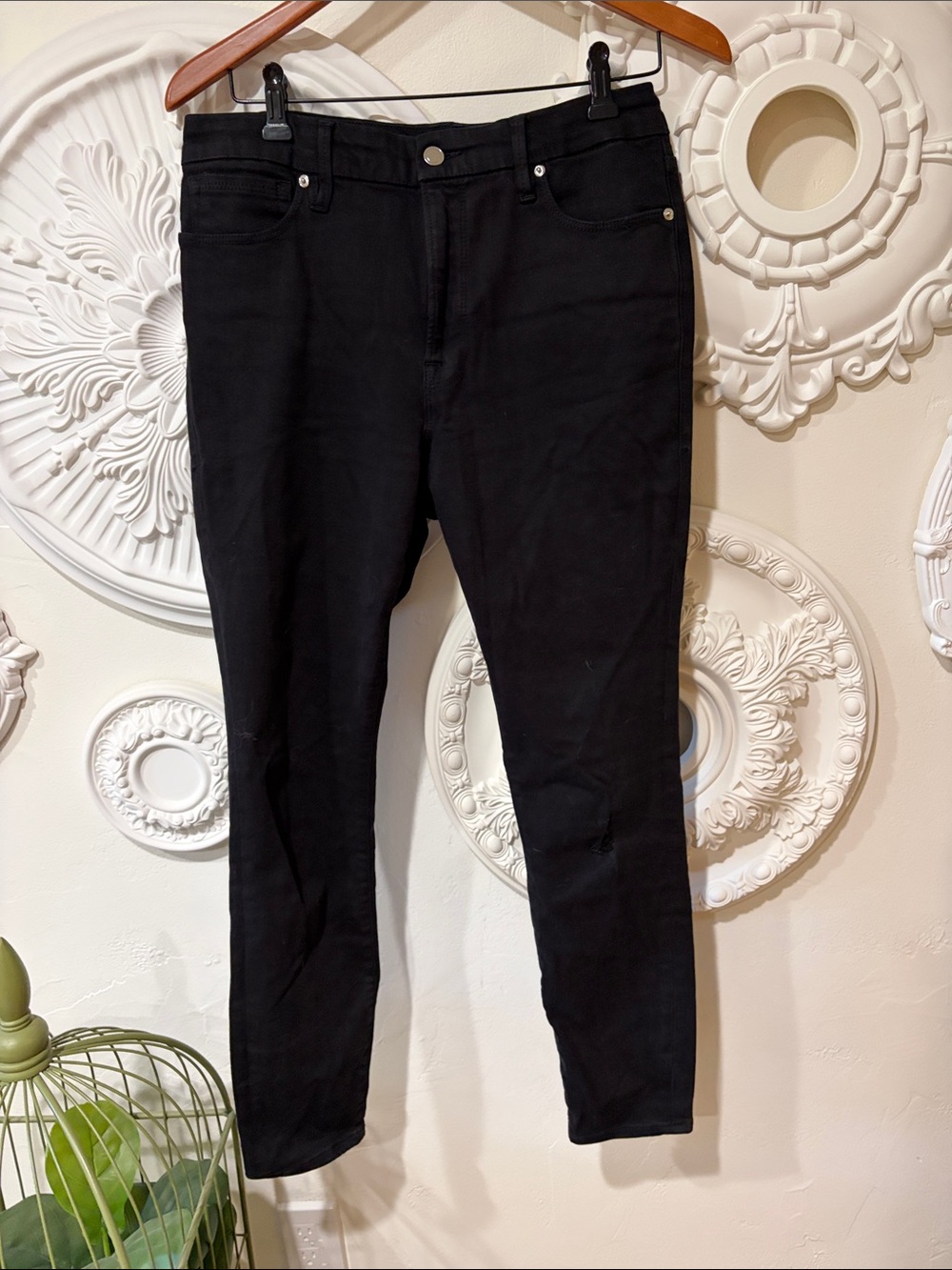 Good American Black Skinny Jeans